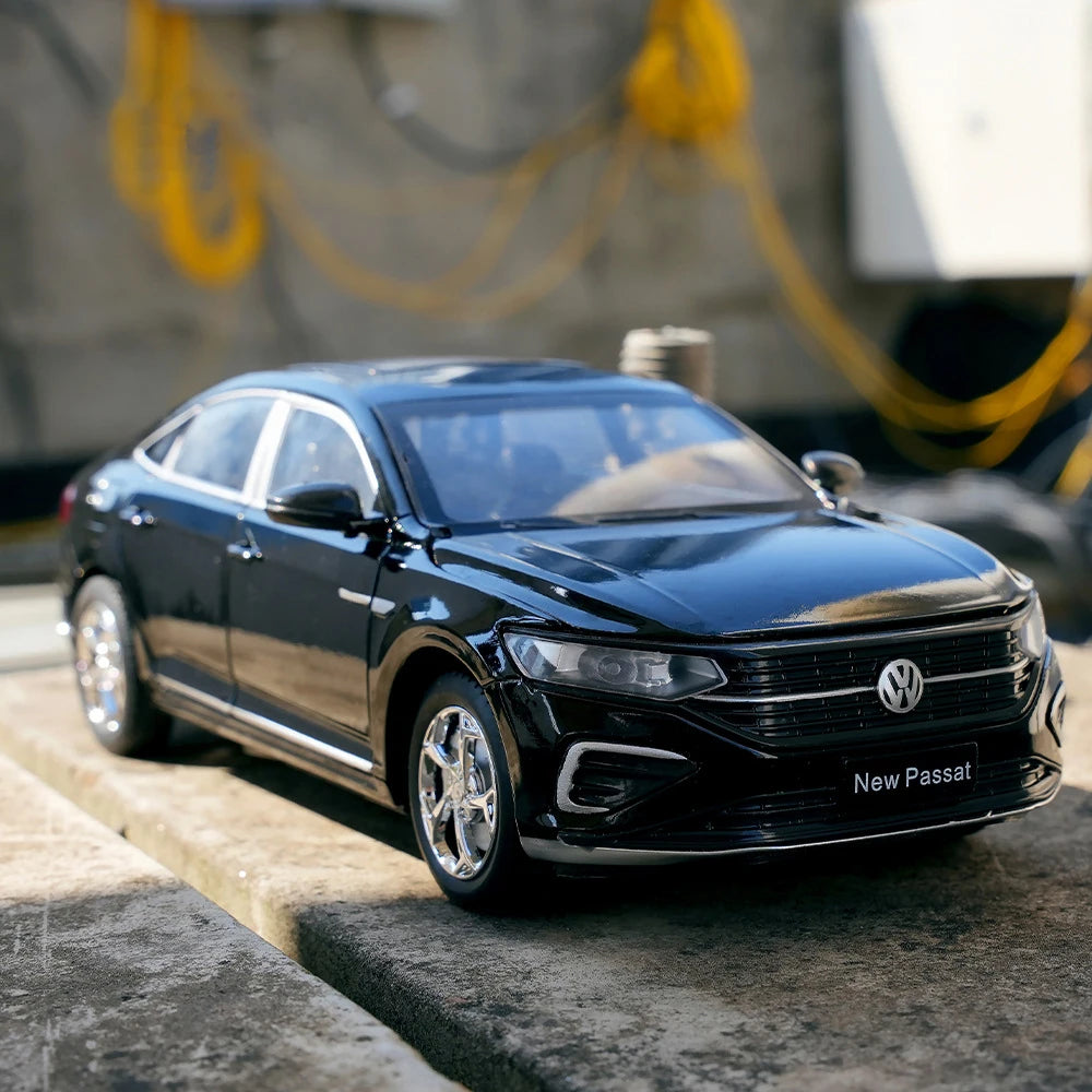 1:24 Volkswagen Passat 2023 Modèle d'alliage