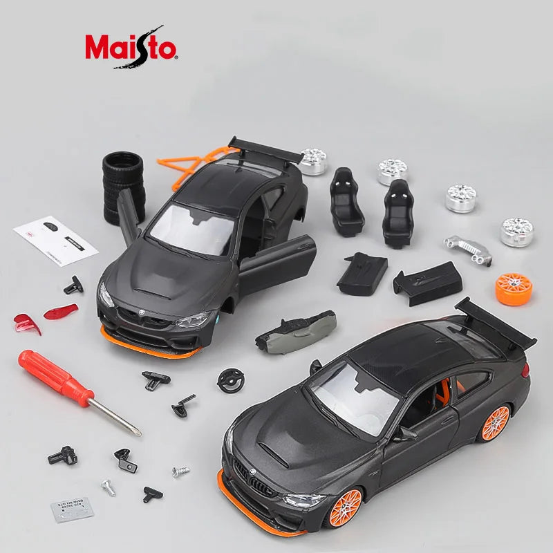 1:24 Kit modello di assemblaggio GTS BMW M4 GTS 