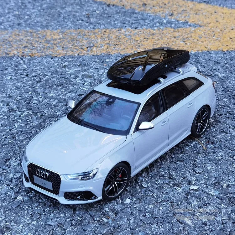 1/18 AUDI RS6 AVANT C7 Modèle de puits Diecast 