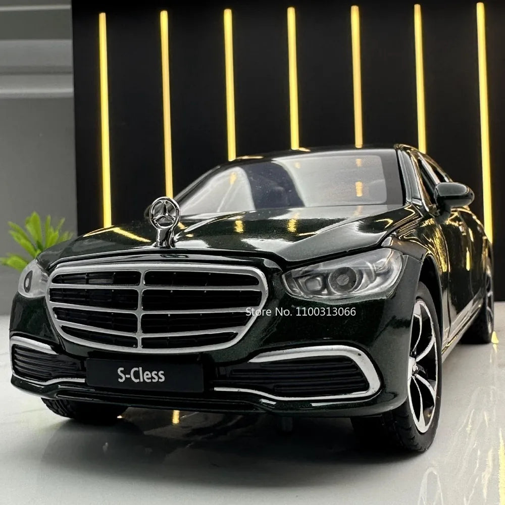 1:24 Scale Mercedes S400L Alloy Car