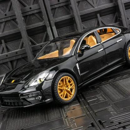 1:24 Porsche Panamera Sports Auto Miniature 