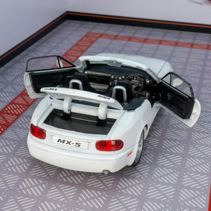 Mazda MX-5 Diecast Model